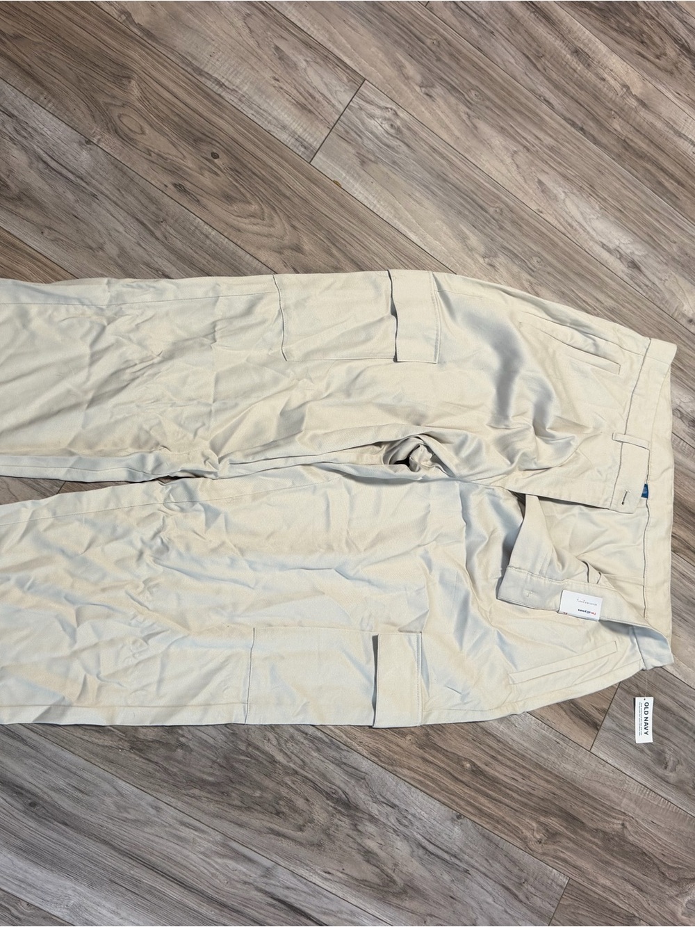 Old Navy Men's Khaki Cargo Pants